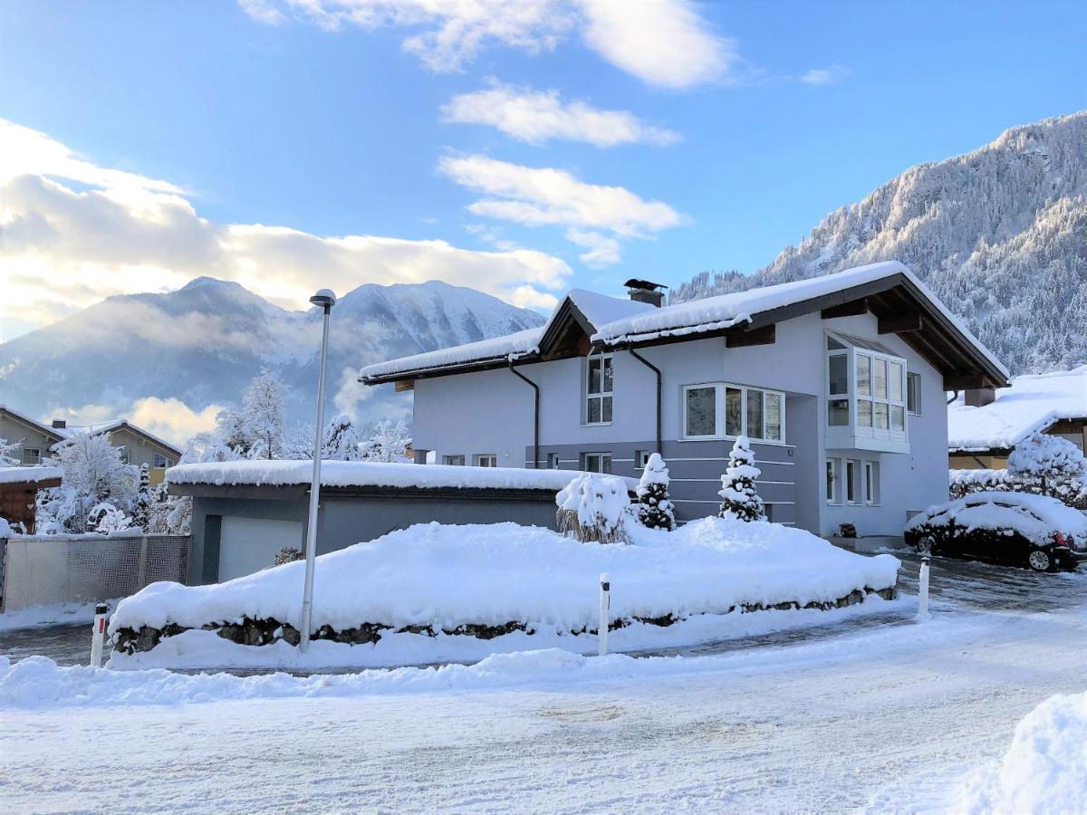 Apartment Familie Gruenauer Санкт Йохан им Понгау Екстериор снимка